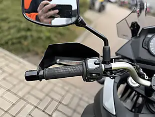Used 2017 Suzuki Dl 650 X AL7 Yellow - Interior and Exterior details 12