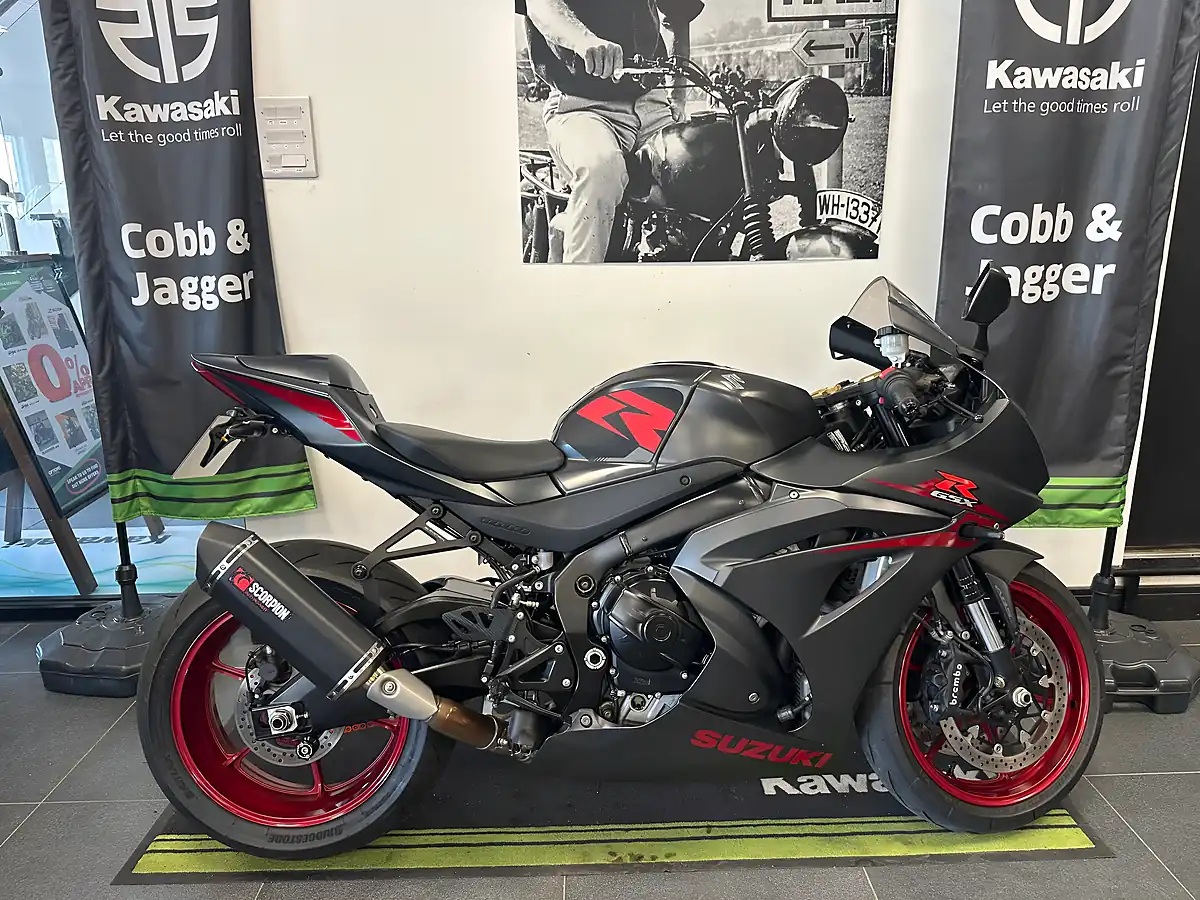 Used 2017 Suzuki Gsx-R 1000R Sports Black - Front View