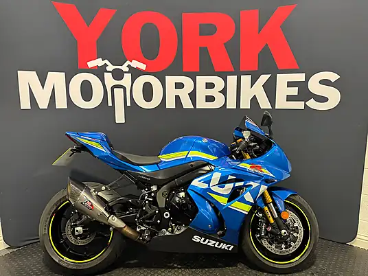 2017 Suzuki GSX-R1000R