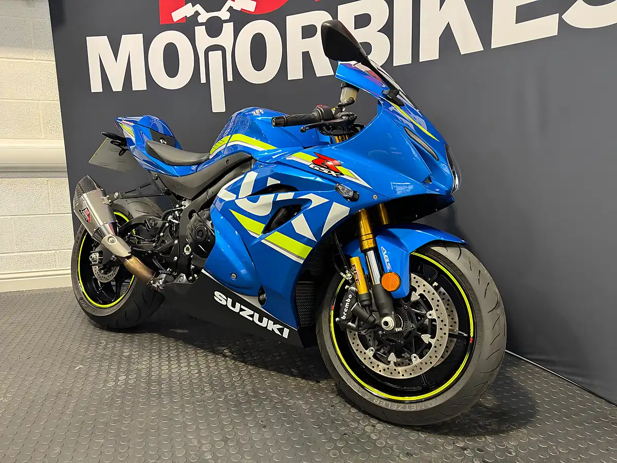 Used 2017 Suzuki GSX-R1000 R Moto Gp Blue - Interior and Exterior details 6