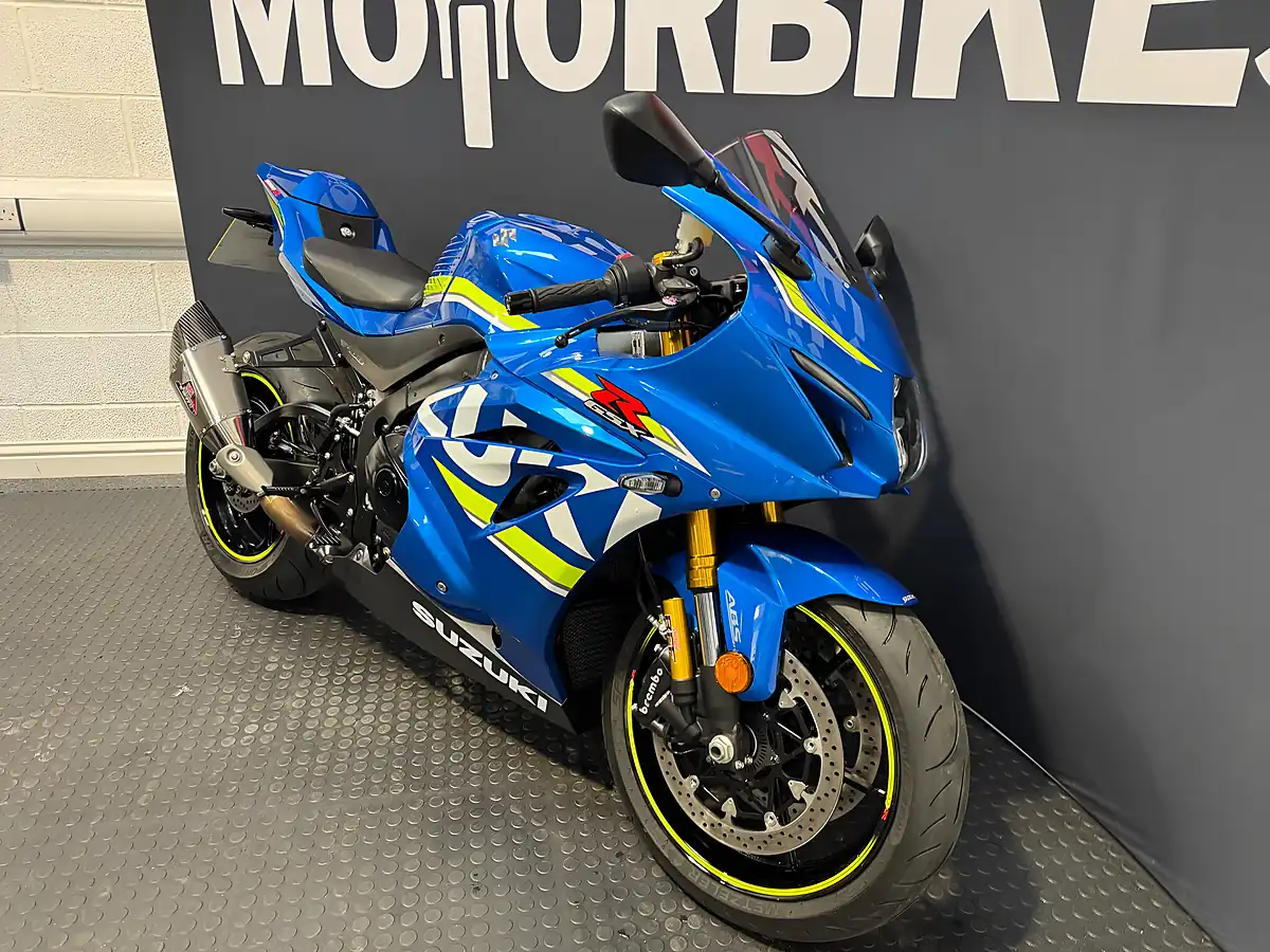 Used 2017 Suzuki GSX-R1000 R Moto Gp Blue - Interior and Exterior details 7