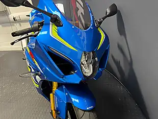 Used 2017 Suzuki GSX-R1000 R Moto Gp Blue - Interior and Exterior details 9