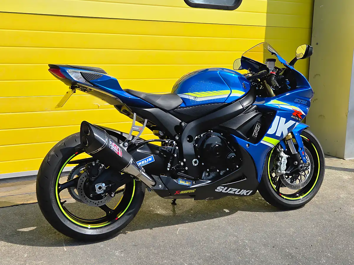 Used 2017 Suzuki GSX-R750 Moto Gp Replica Blue - Interior and Exterior details 4
