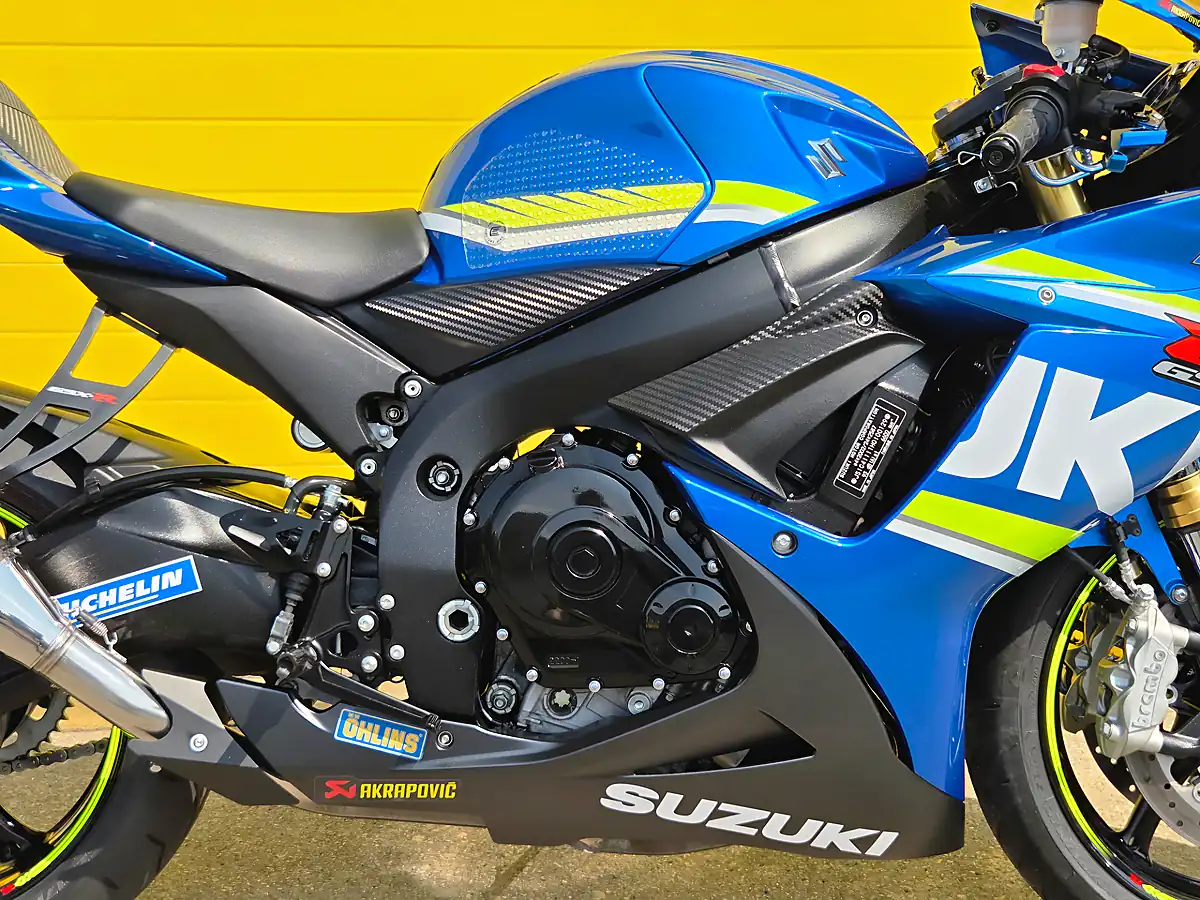 Used 2017 Suzuki GSX-R750 Moto Gp Replica Blue - Interior and Exterior details 9