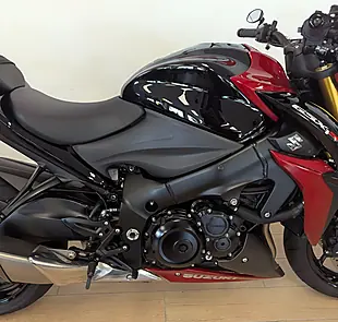 Used 2017 Suzuki GSX-S1000 Red - Interior and Exterior details 6