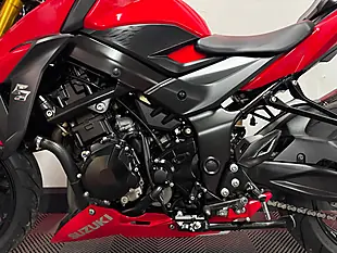 Used 2017 Suzuki GSX-S750 Naked Red - Interior and Exterior details 15