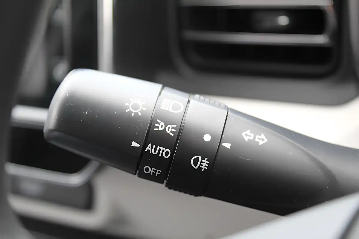 Used 2017 Suzuki Ignis Sz-T Black - Interior and Exterior details 17