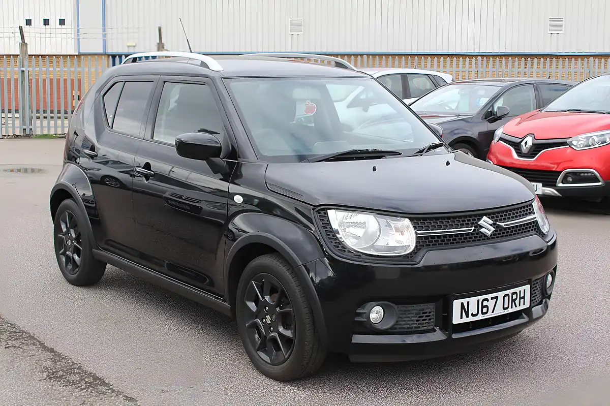 Used 2017 Suzuki Ignis Sz-T Black - Interior and Exterior details 4