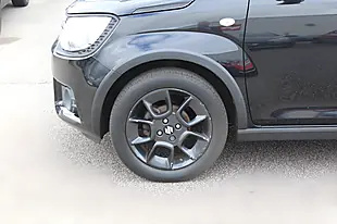 Used 2017 Suzuki Ignis Sz-T Black - Interior and Exterior details 8
