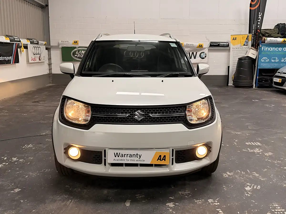 Used 2017 Suzuki Ignis Sz-T Pearl White Metallic - Interior and Exterior details 5