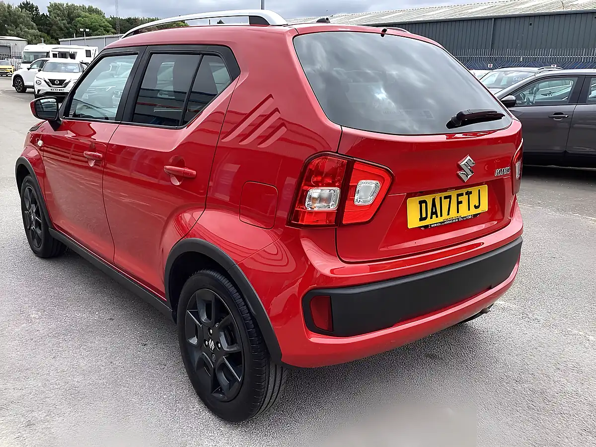 Used 2017 Suzuki Ignis Sz-T Red - Interior and Exterior details 3