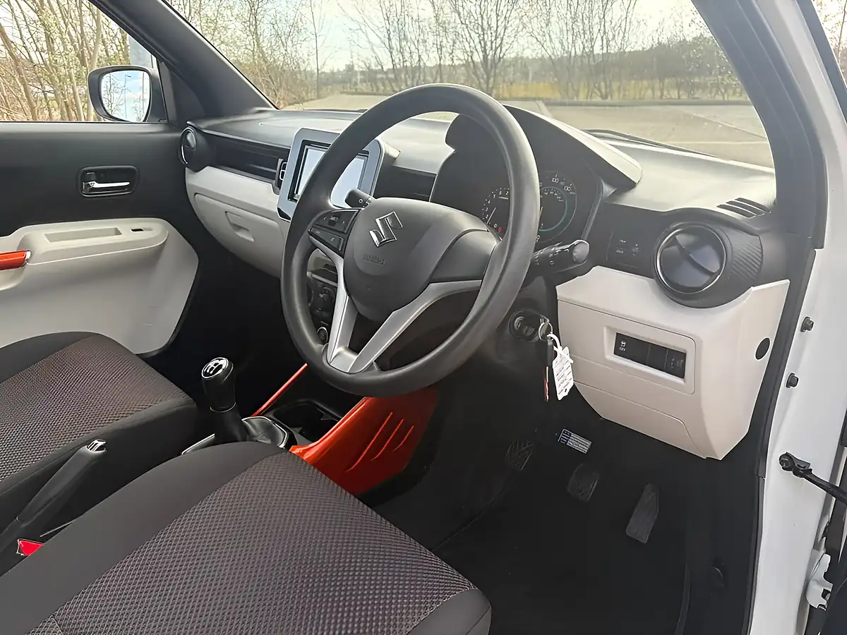 Used 2017 Suzuki Ignis Sz-T White - Interior and Exterior details 20