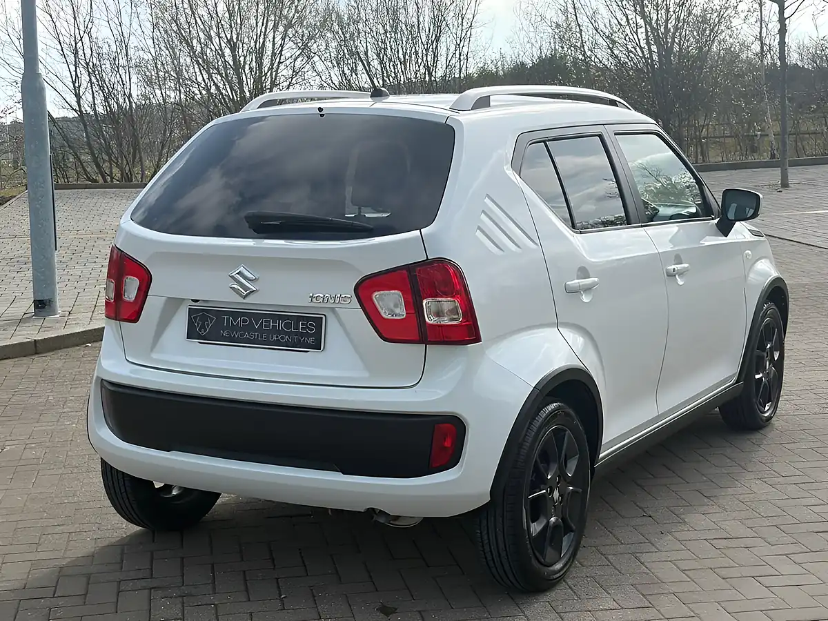 Used 2017 Suzuki Ignis Sz-T White - Interior and Exterior details 4