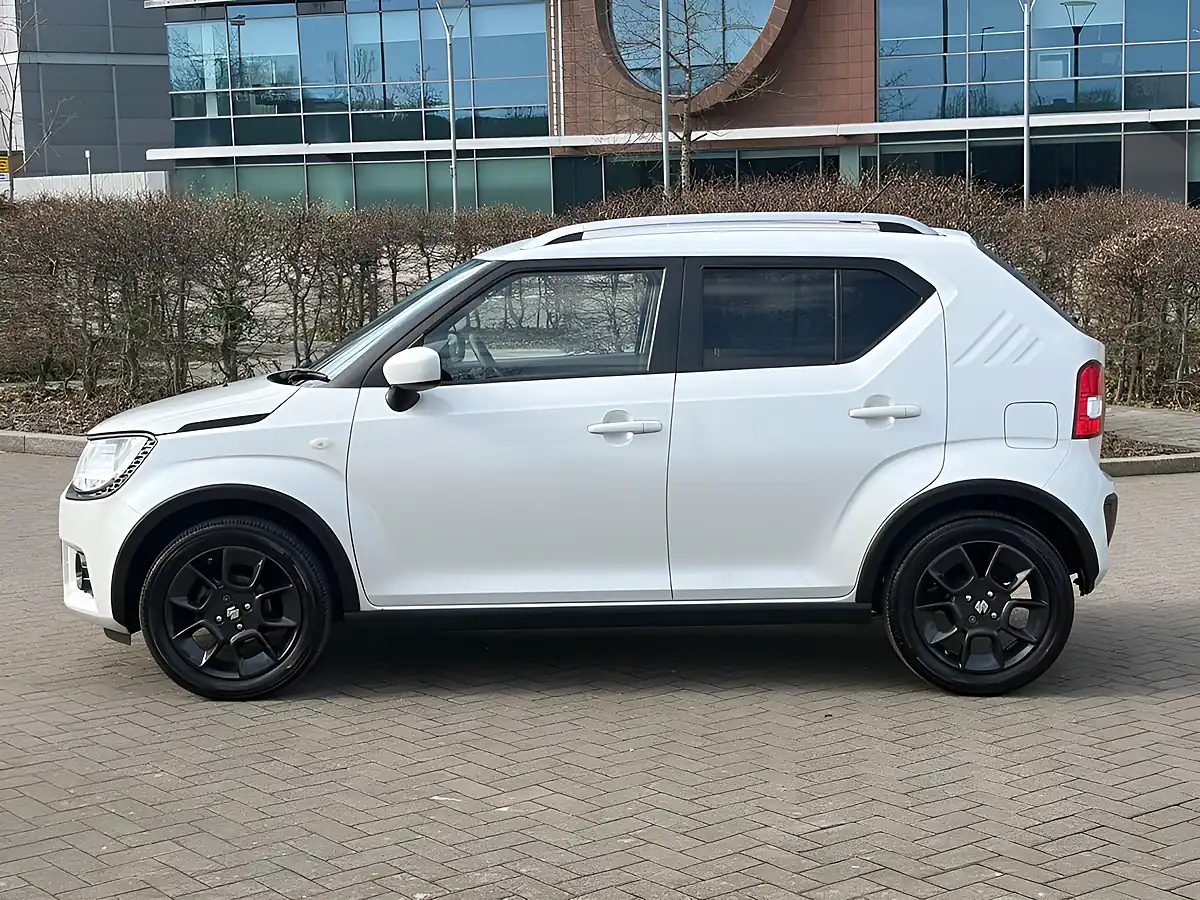 Used 2017 Suzuki Ignis Sz-T White - Interior and Exterior details 6