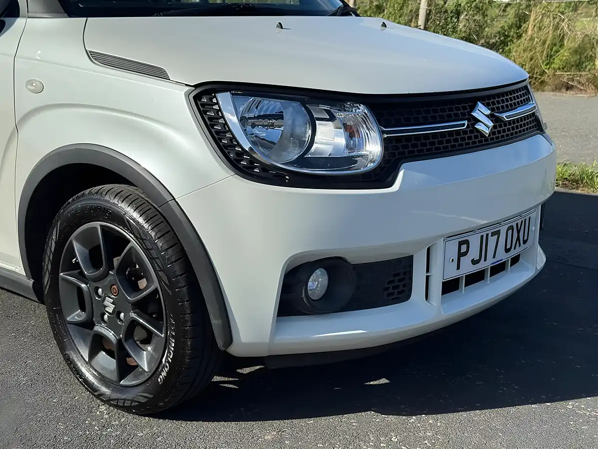 Used 2017 Suzuki Ignis Sz-T White - Interior and Exterior details 10