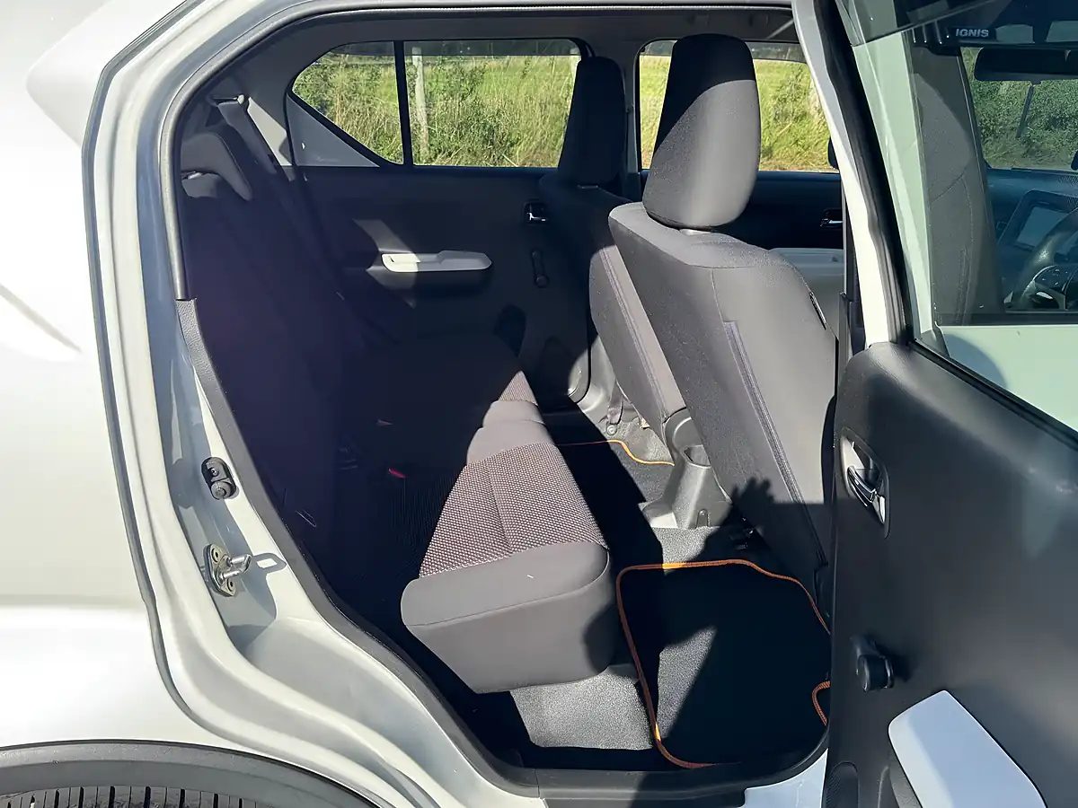 Used 2017 Suzuki Ignis Sz-T White - Interior and Exterior details 18