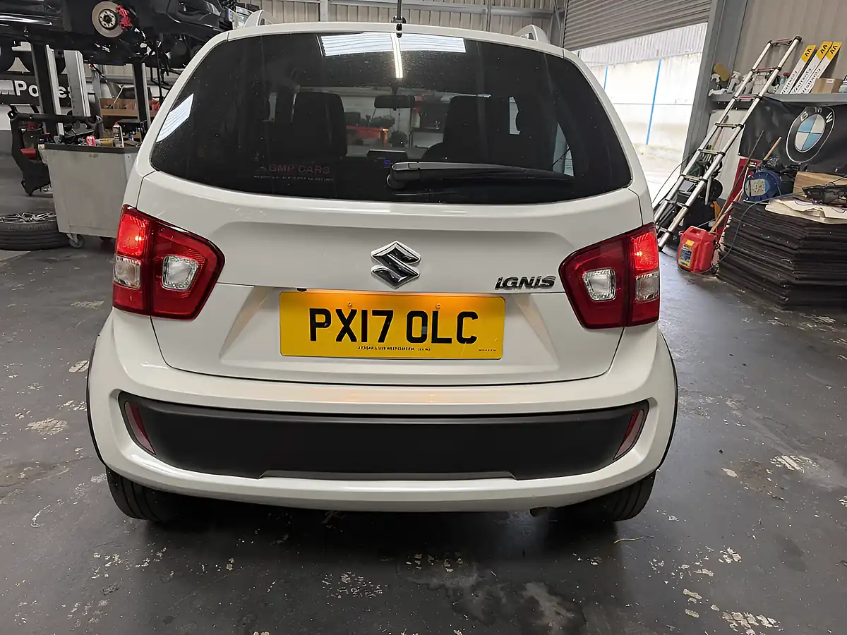 Used 2017 Suzuki Ignis Sz-T White Pearl - Interior and Exterior details 4