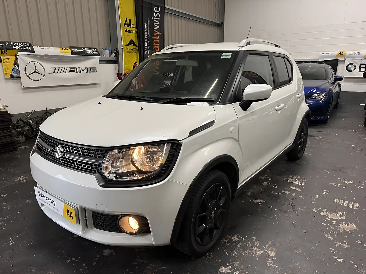 Used 2017 Suzuki Ignis Sz-T White Pearl - Interior and Exterior details 7