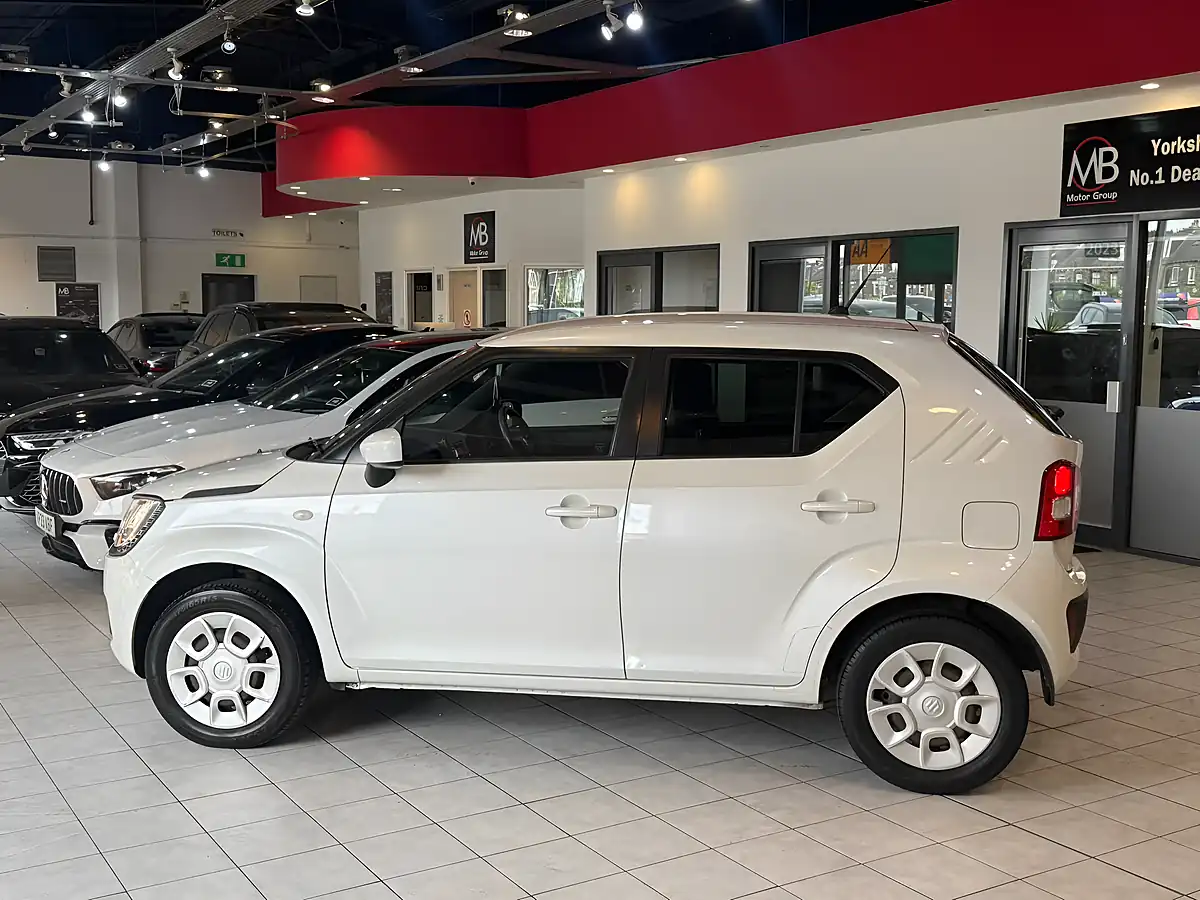 Used 2017 Suzuki Ignis SZ3 White - Interior and Exterior details 12