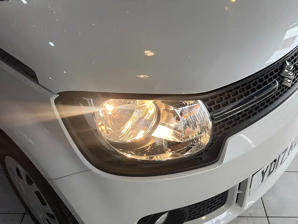 Used 2017 Suzuki Ignis SZ3 White - Interior and Exterior details 3