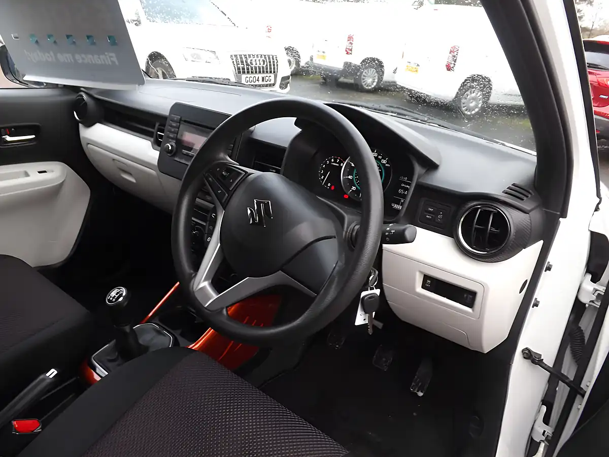 Used 2017 Suzuki Ignis SZ3 White - Interior and Exterior details 16