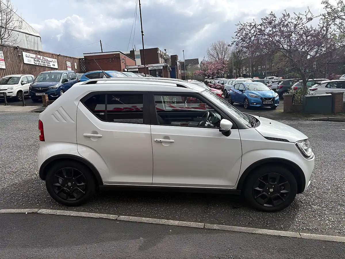 Used 2017 Suzuki Ignis SZ5 White - Interior and Exterior details 2