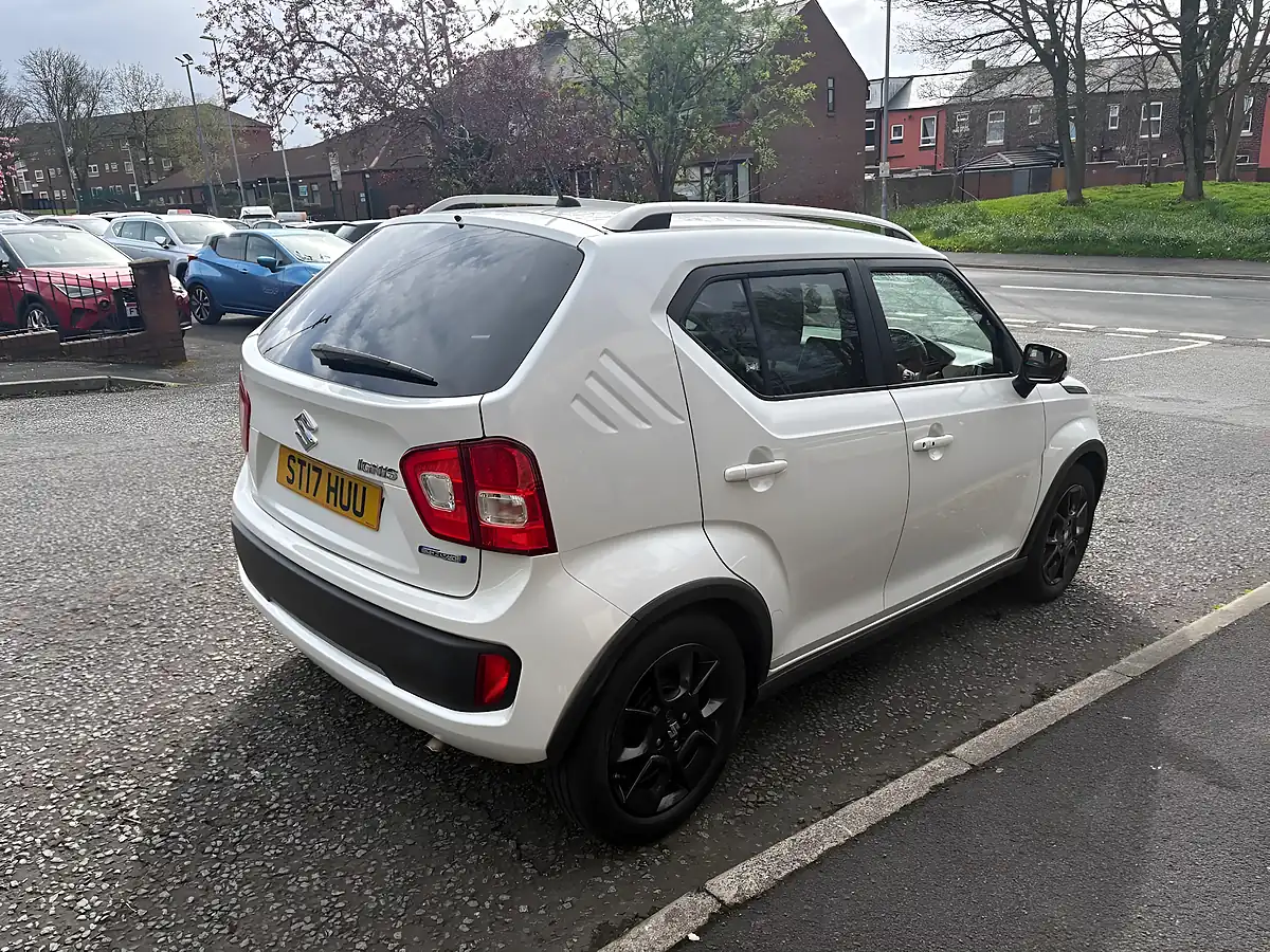 Used 2017 Suzuki Ignis SZ5 White - Interior and Exterior details 3