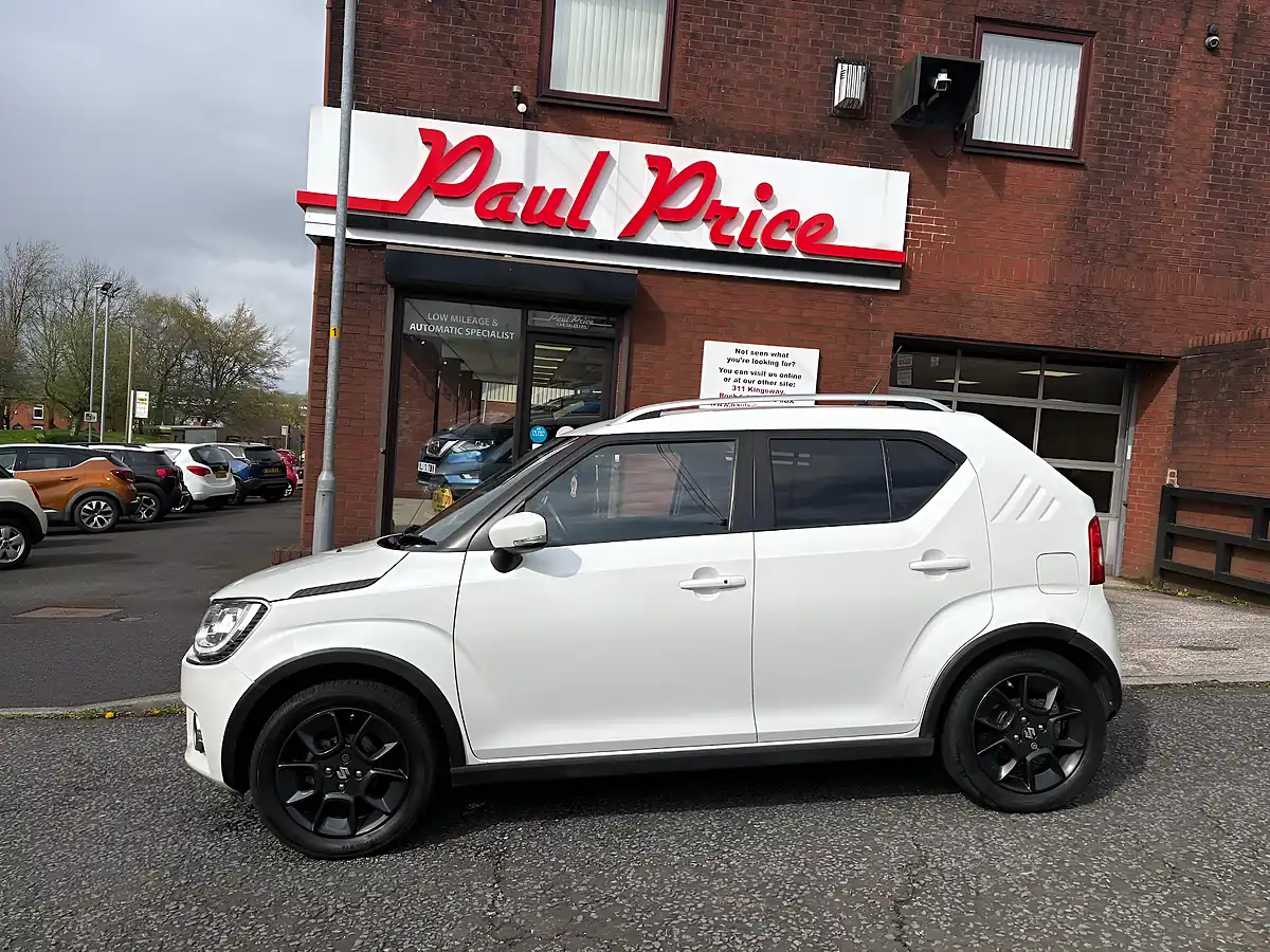 Used 2017 Suzuki Ignis SZ5 White - Interior and Exterior details 5
