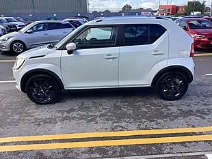 Used 2017 Suzuki Ignis SZ5 White - Interior and Exterior details 9