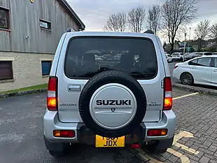 Used 2017 Suzuki Jimny Silver - Interior and Exterior details 12