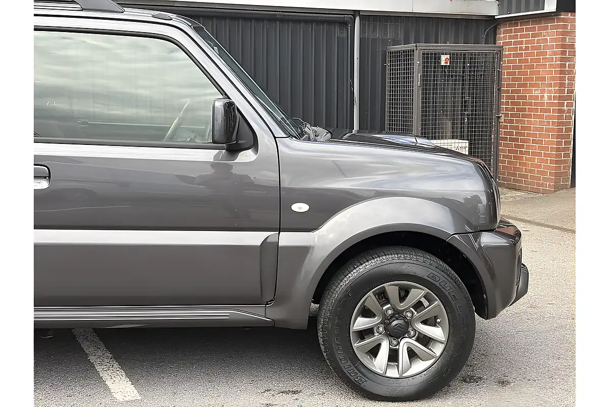 Used 2017 Suzuki Jimny SZ4 Grey - Interior and Exterior details 10