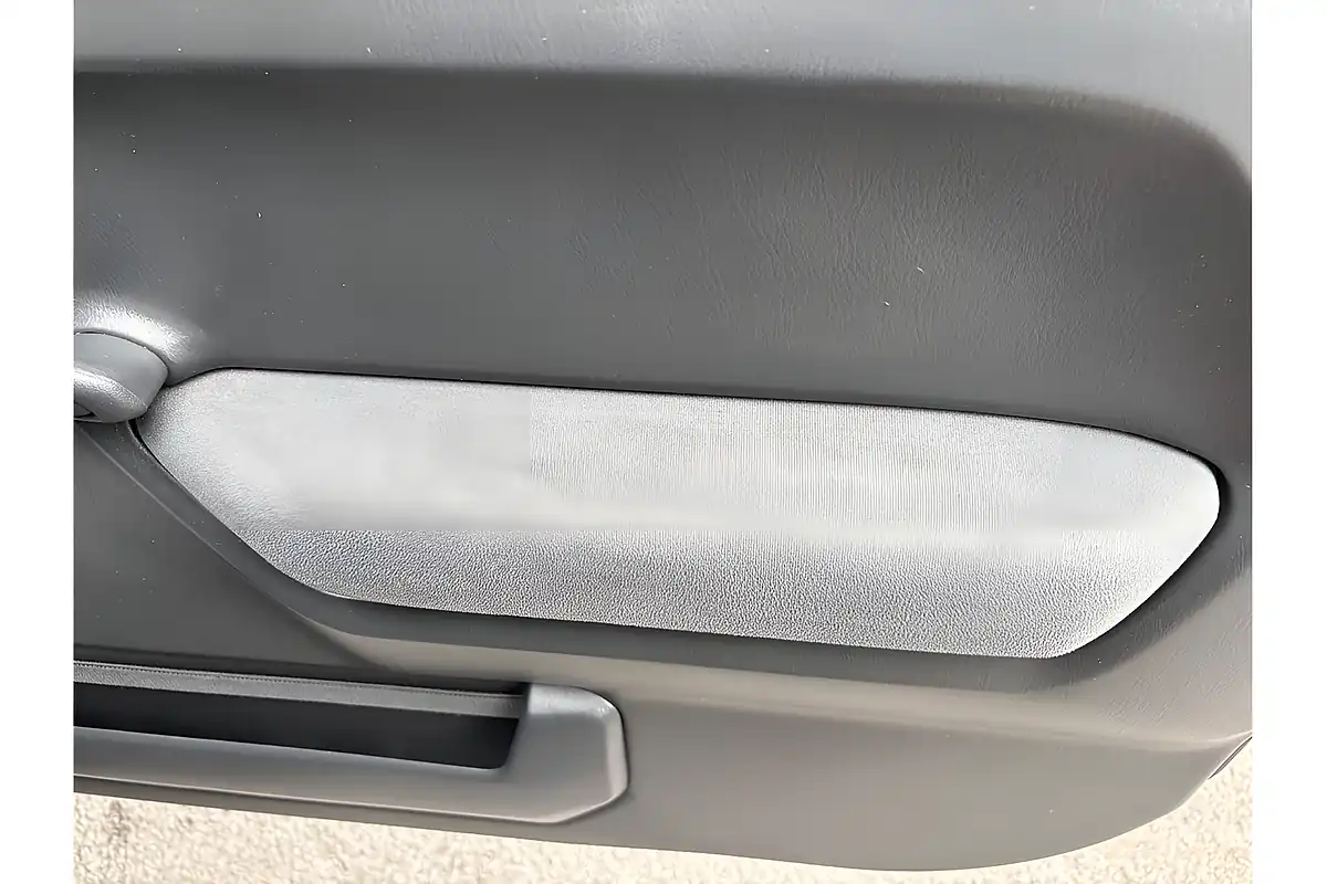 Used 2017 Suzuki Jimny SZ4 Grey - Interior and Exterior details 16