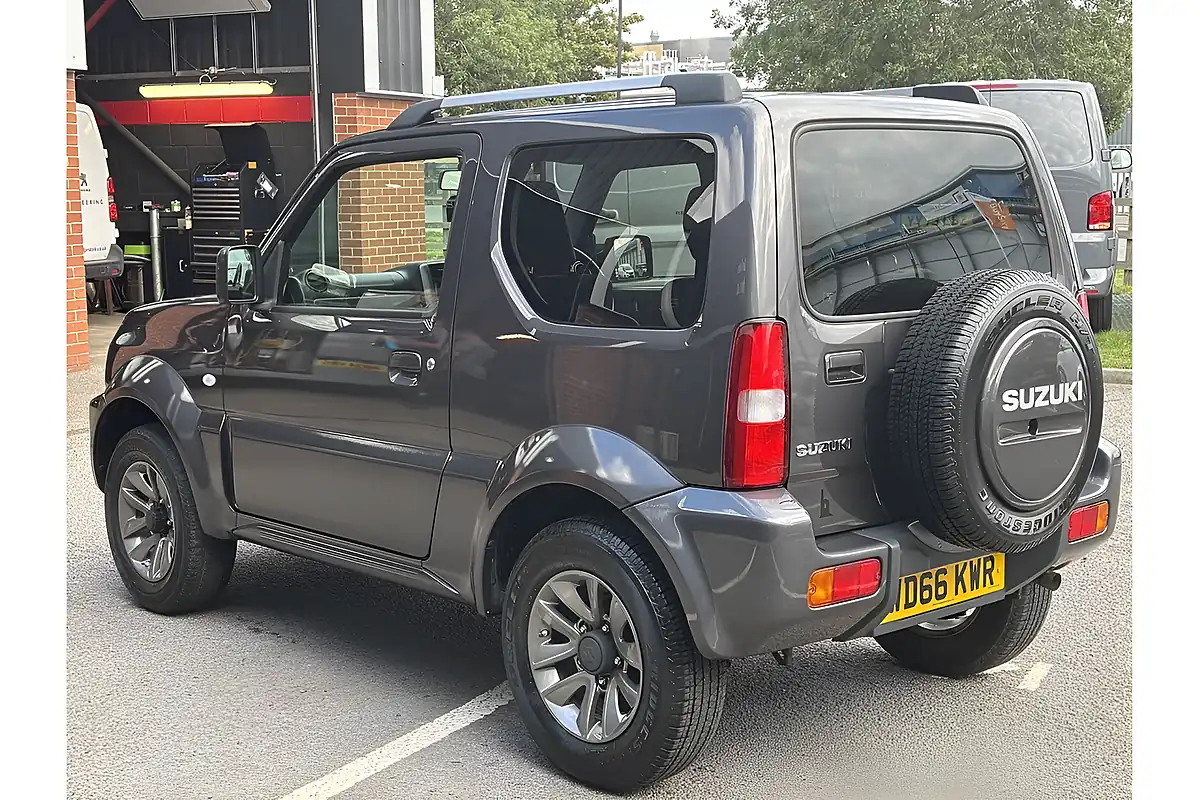 Used 2017 Suzuki Jimny SZ4 Grey - Interior and Exterior details 3