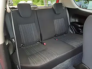 Used 2017 Suzuki Swift Sz-L [nav] Red - Interior and Exterior details 10