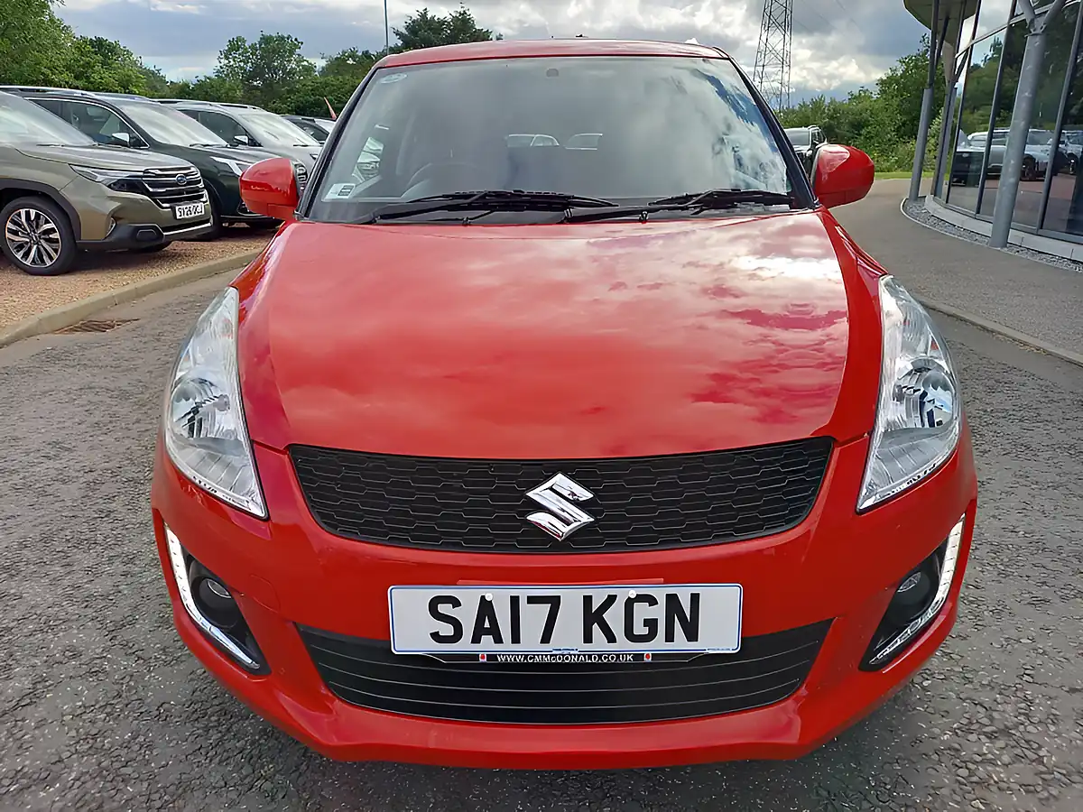 Used 2017 Suzuki Swift Sz-L [nav] Red - Interior and Exterior details 2