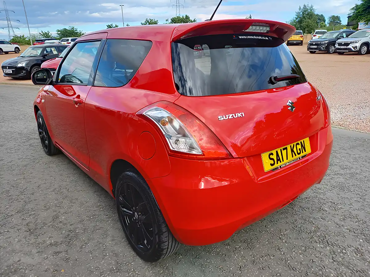 Used 2017 Suzuki Swift Sz-L [nav] Red - Interior and Exterior details 5