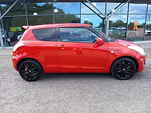 Used 2017 Suzuki Swift Sz-L [nav] Red - Interior and Exterior details 9