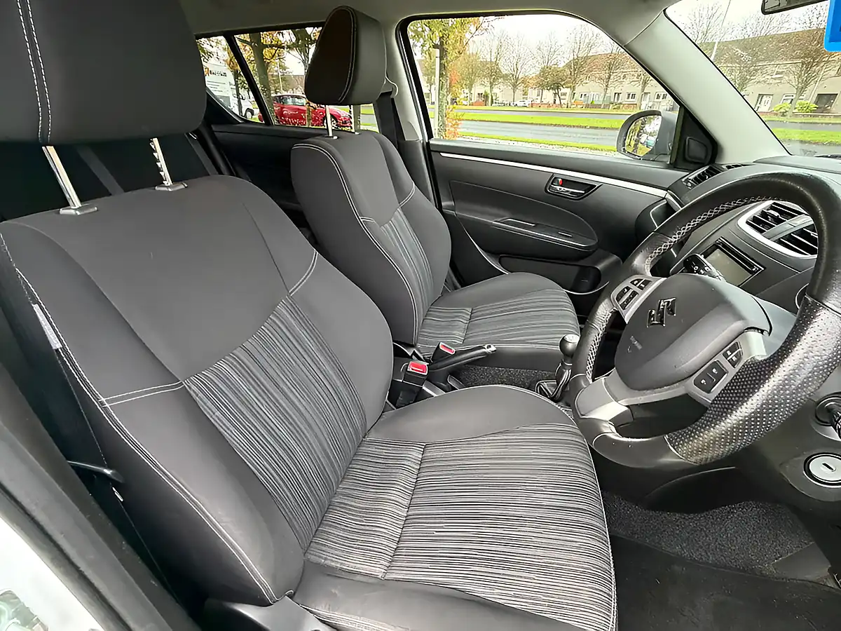 Used 2017 Suzuki Swift Sz-L White - Interior and Exterior details 15