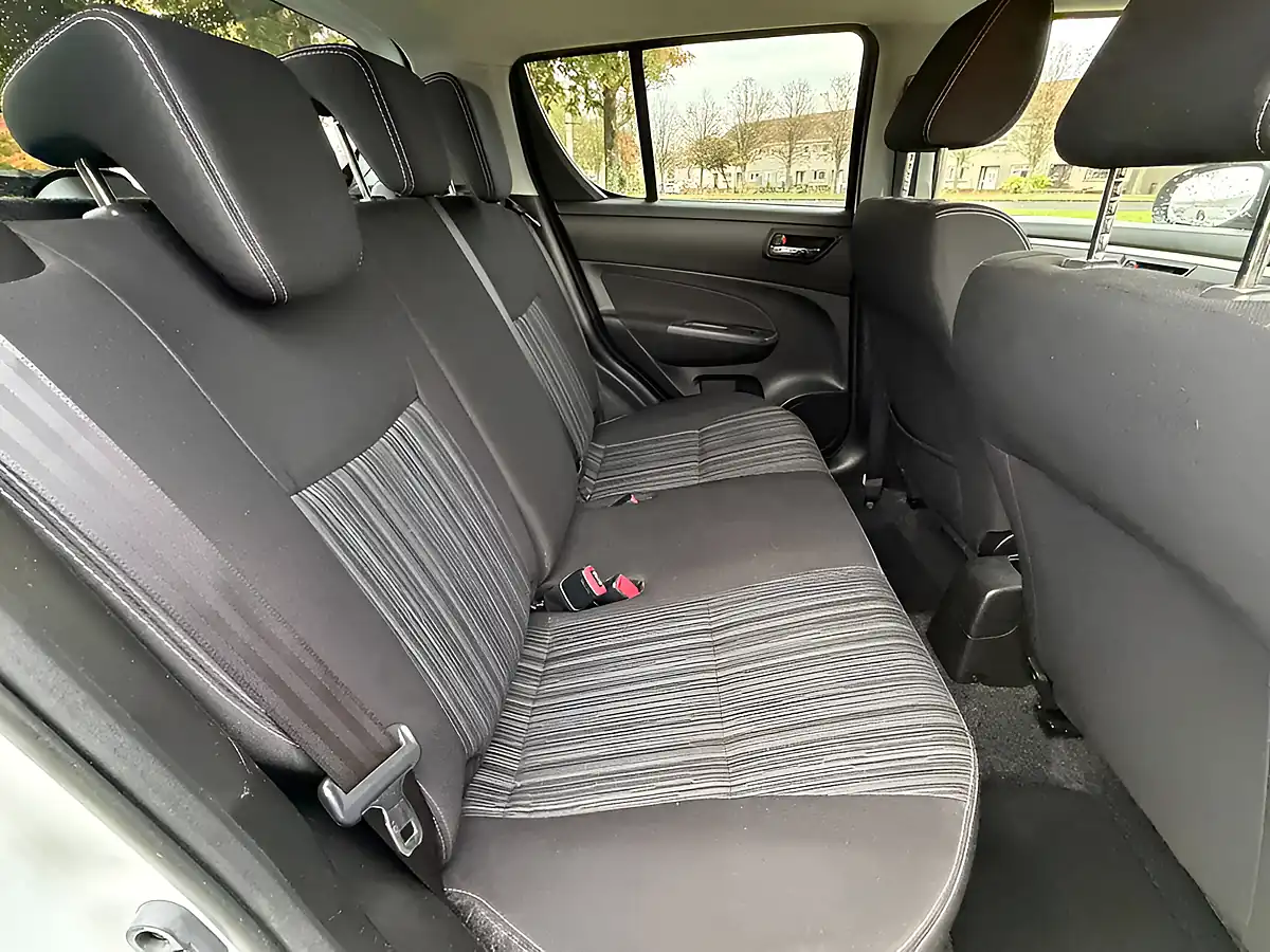 Used 2017 Suzuki Swift Sz-L White - Interior and Exterior details 16