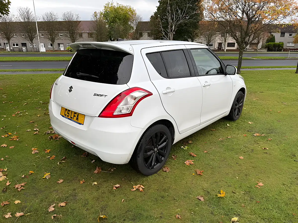 Used 2017 Suzuki Swift Sz-L White - Interior and Exterior details 2