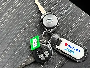 Used 2017 Suzuki Swift Sz-L White - Interior and Exterior details 20