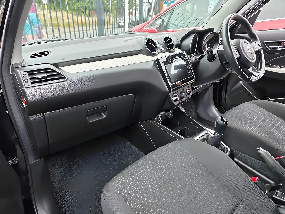 Used 2017 Suzuki Swift Sz-T Black - Interior and Exterior details 10