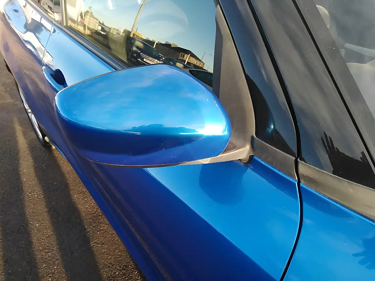 Used 2017 Suzuki Swift Sz-T Blue - Interior and Exterior details 12