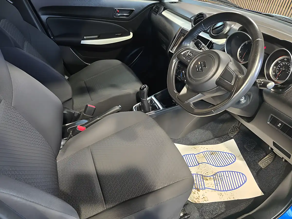 Used 2017 Suzuki Swift Sz-T Blue - Interior and Exterior details 11