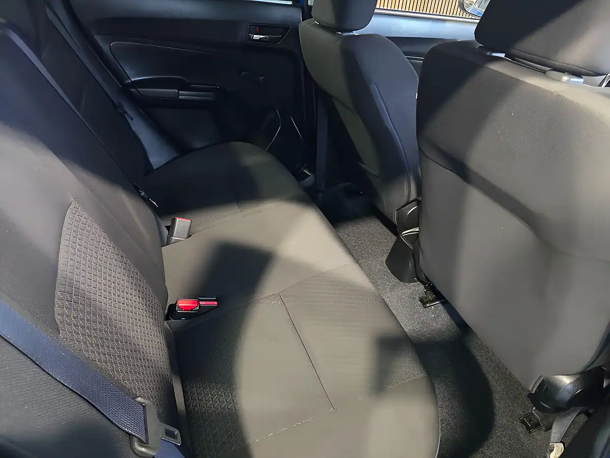 Used 2017 Suzuki Swift Sz-T Blue - Interior and Exterior details 13