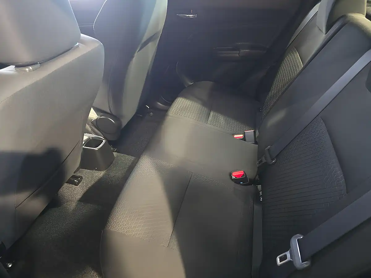 Used 2017 Suzuki Swift Sz-T Blue - Interior and Exterior details 15