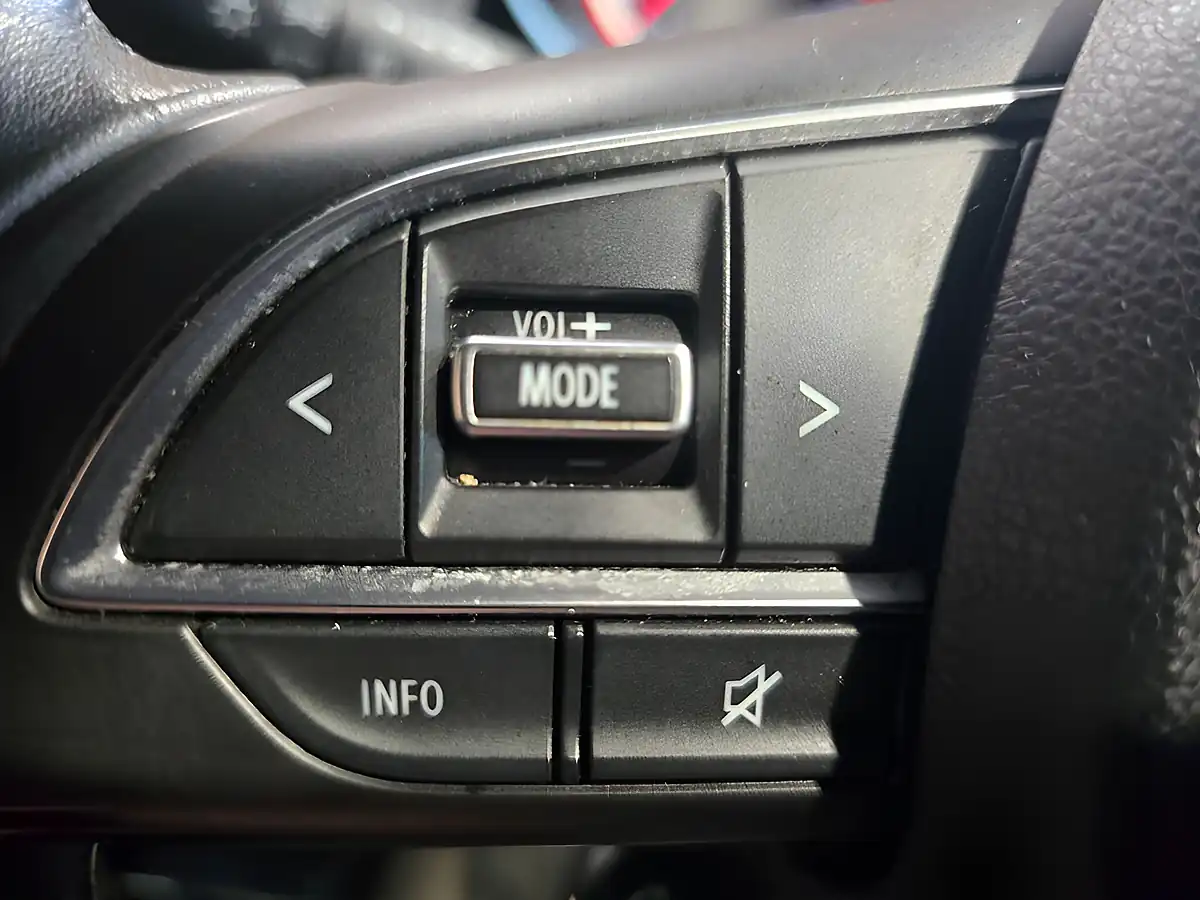 Used 2017 Suzuki Swift Sz-T Blue - Interior and Exterior details 18