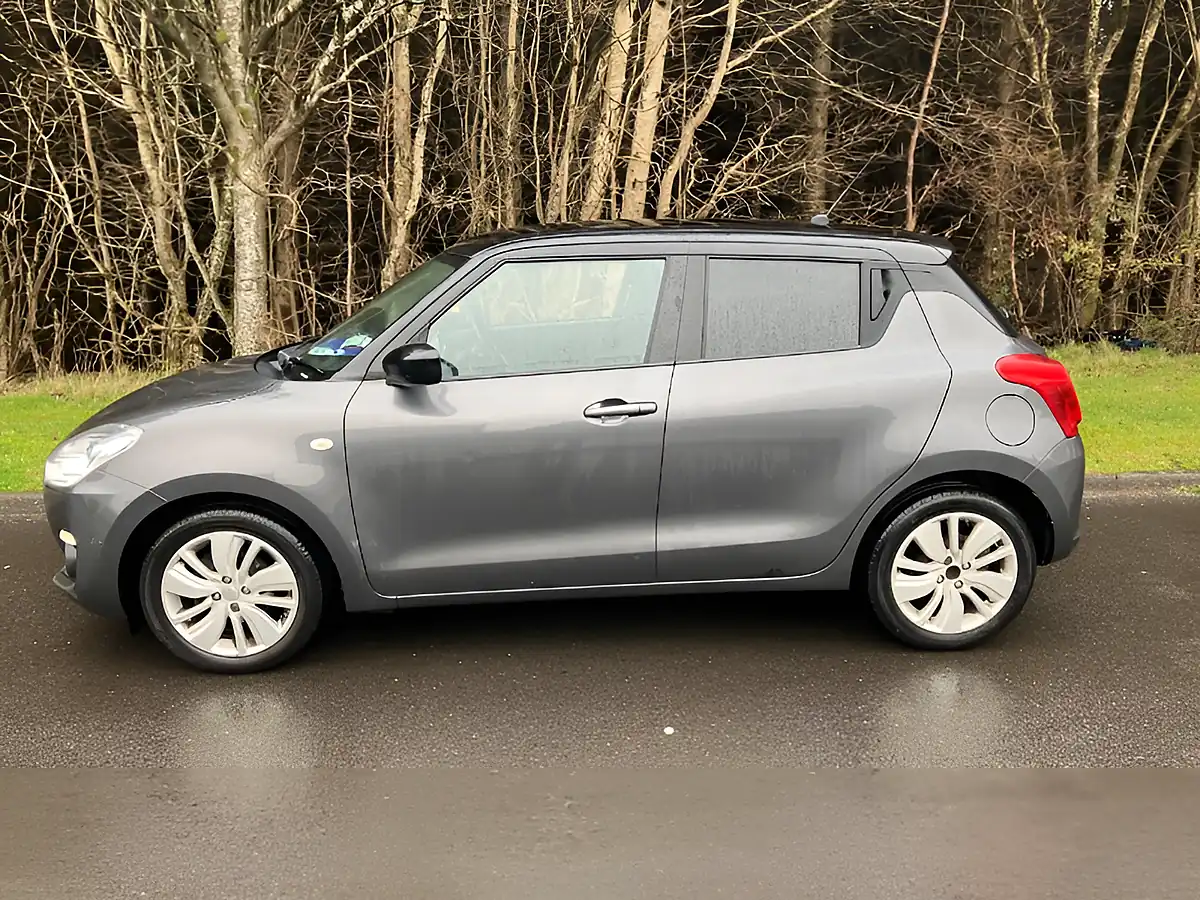 Used 2017 Suzuki Swift Sz-T Grey - Interior and Exterior details 6