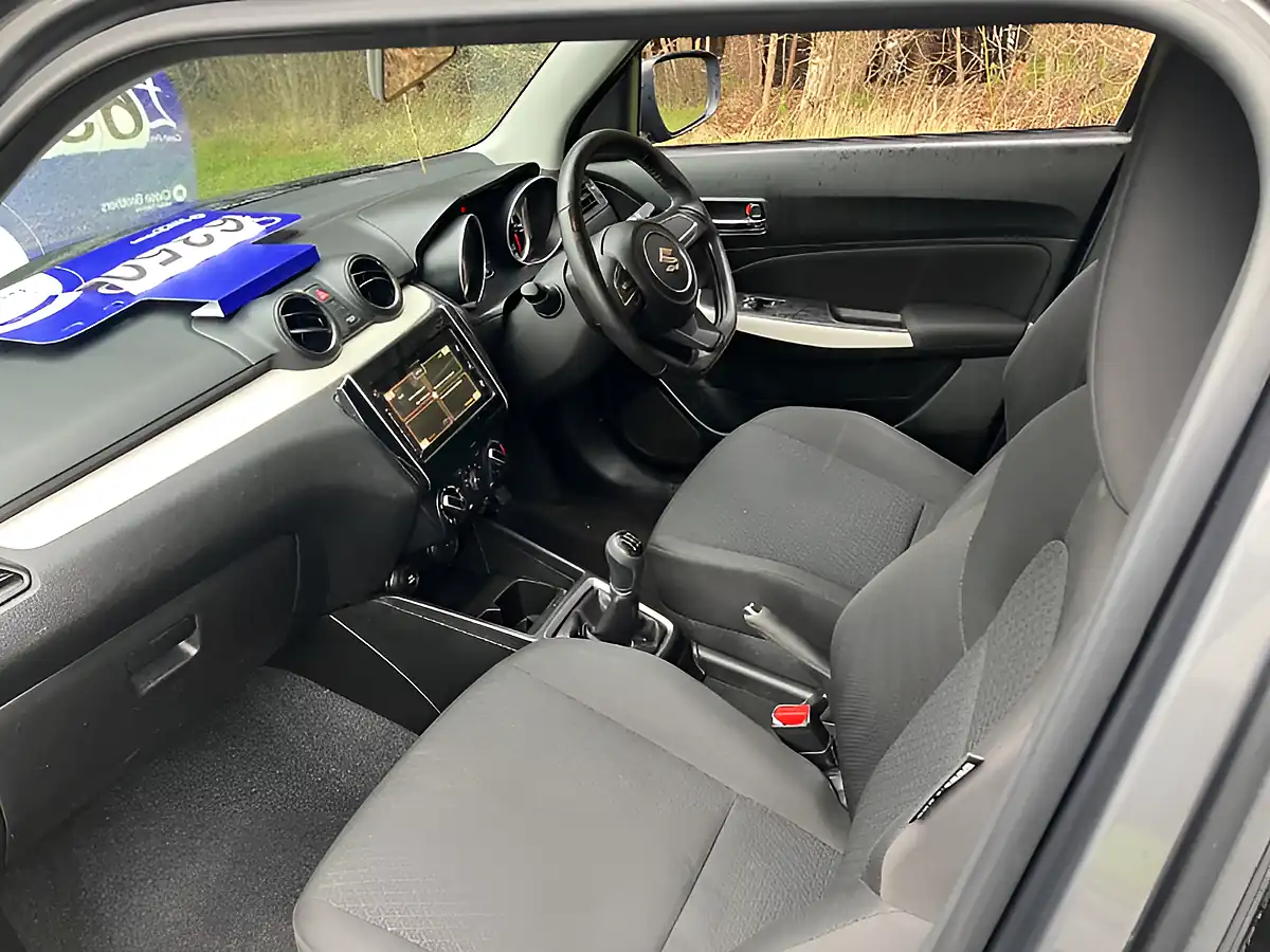 Used 2017 Suzuki Swift Sz-T Grey - Interior and Exterior details 9