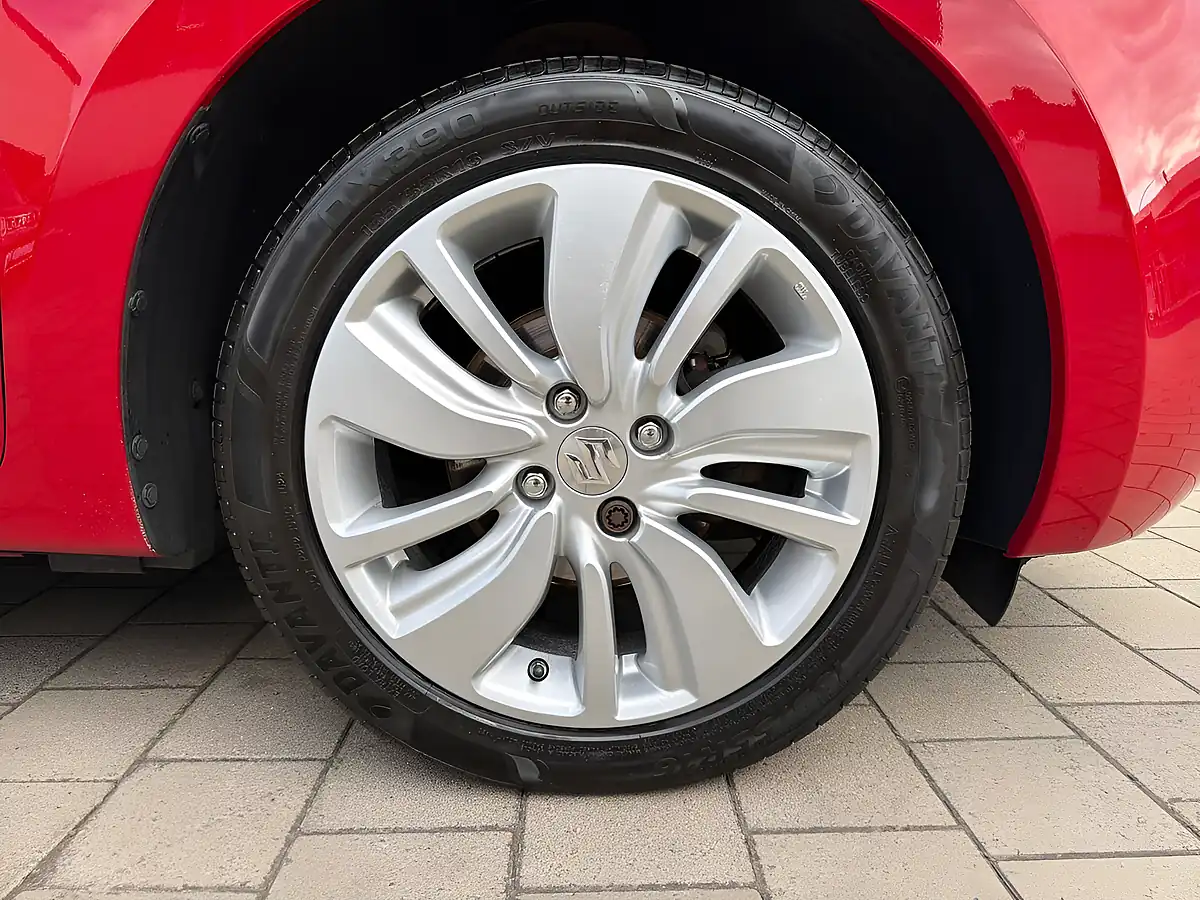 Used 2017 Suzuki Swift Sz-T Red - Interior and Exterior details 6